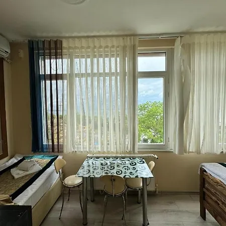 Happy Hotel Istanboel